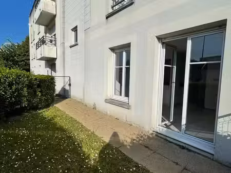 studio lumineux 31 m² avec jardin privatif – rte sainte luce