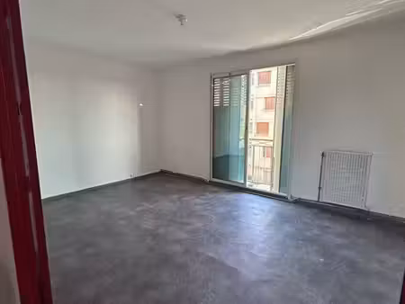 apparemment f4 à louer sur orange