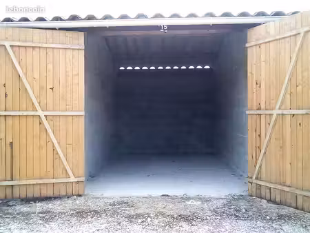 location garage 18m2 périgueux vésone