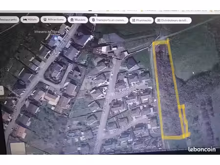 terrain de 3045 m2