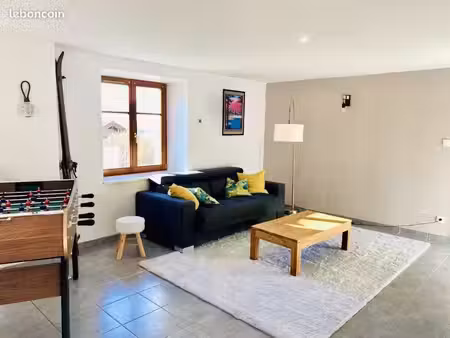 appartement meublé 83 m²  avec jardin  quartier gouttridos