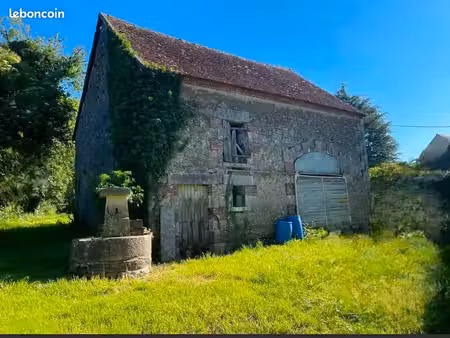 grange 60 m² + terrain 1 140 m² + puit – arbourse
