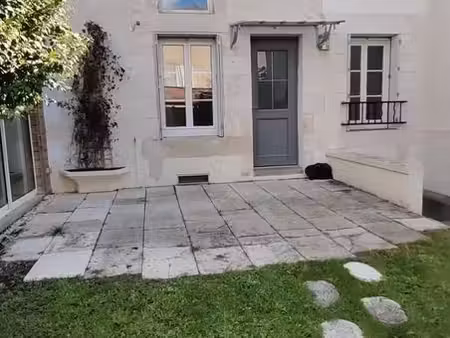 charmante maison à louer