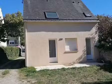 vente petit collectif de 4 studios 4 parkings sur terrain de 160m²