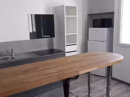 a vendre studio meuble rénové
