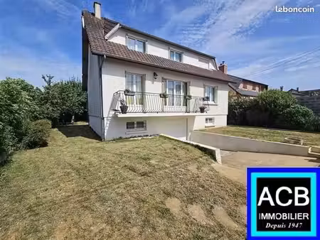 maison 7 pièces 150 m²