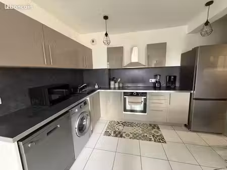 appartement 3 pièces meublé de 58 m2 - metz - quartier sainte-thérèse