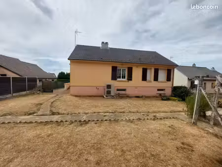 maison à vendre à ciral - 125 000 euros net vendeur