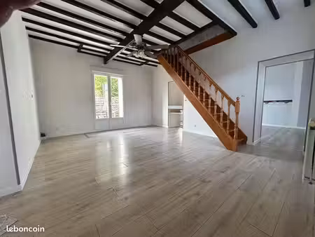 maison 112 m² – terrain 481 m² – garage 30 m² – assevent