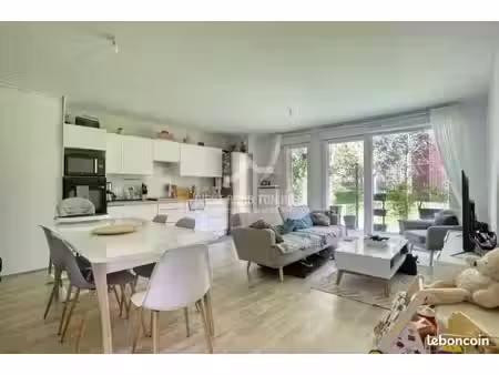 appartement 3 pièces 73 m²