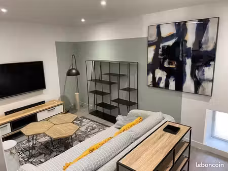 ? maison de village atypique 110 m² – 3 chambres – garage + parking – au calme