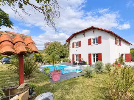 belle maison familiale au pays basque