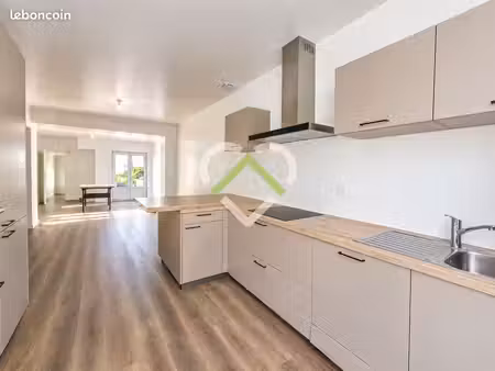 maison 5 pièces 115 m²