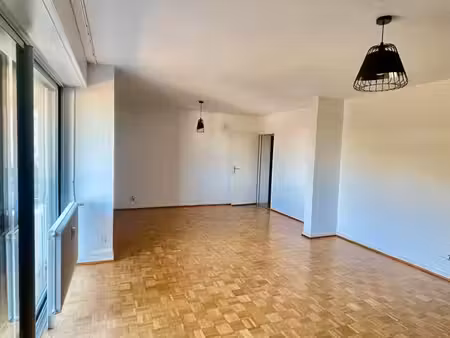 location appartement 105 m2 à hoenheim