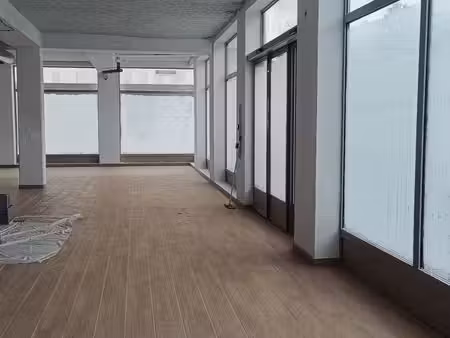 local commercial 230m2 lille sud