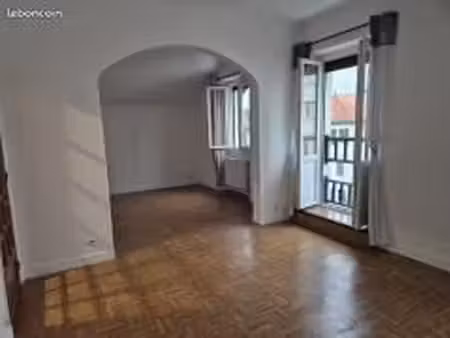 location appartement t4