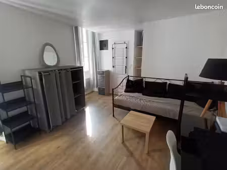 cinéma le méliés / commissariat police - sympathique appartement f1