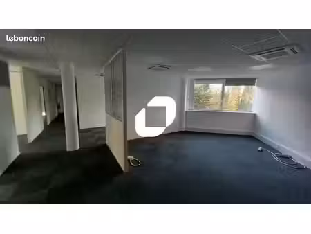 bureaux 273 m²