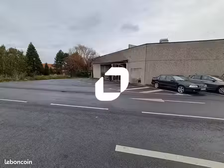 local commercial 360 m²