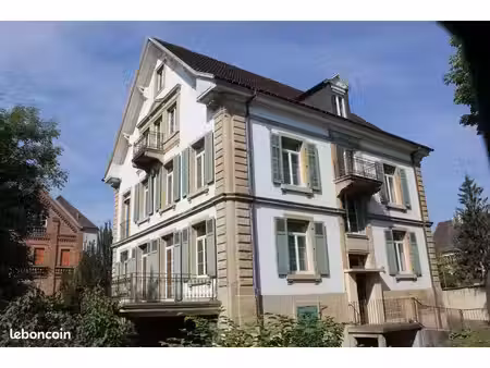 spacieux et lumineux f3 f4 75 m2