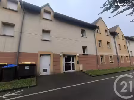 studio 1 pièce 26 m²