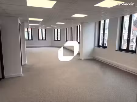 bureaux 260 m²