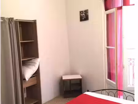 spacieux 40m2 * bail étudiant / 170m place république -poilus