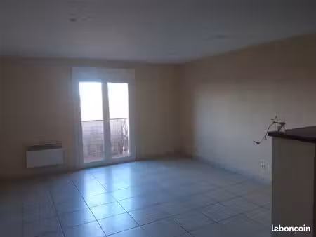 loue f3 à soréde