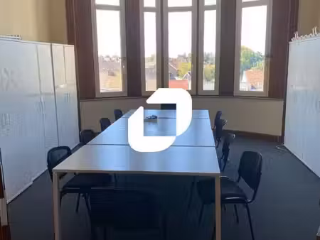 bureaux 412 m²