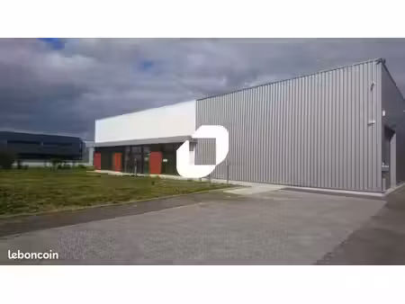 local commercial 650 m²