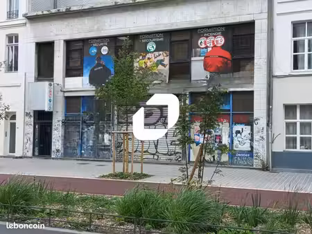 local commercial 272 m²