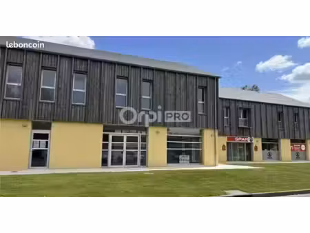 local commercial 46 m²