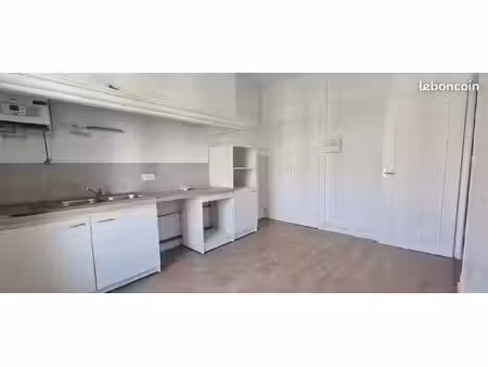 appartement 3 pièces 77 m²
