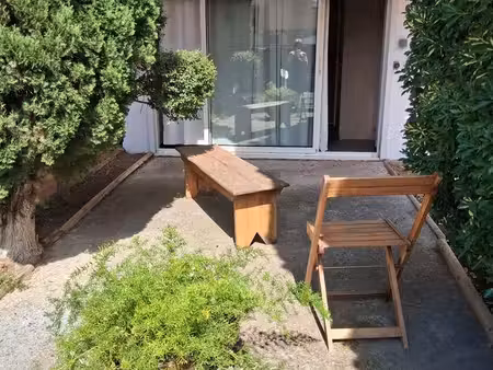 perpignan sud  studette meublée  terrasse; pour 1 personne