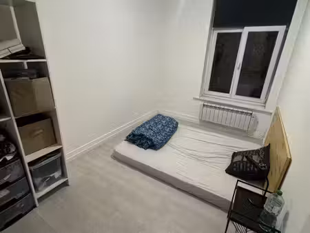 appartement t3 de 53 m² dans un immeuble 1930 — quartier moulins / en face de la faculté l
