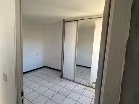 perpignan f1 bis proche aimé giral vide