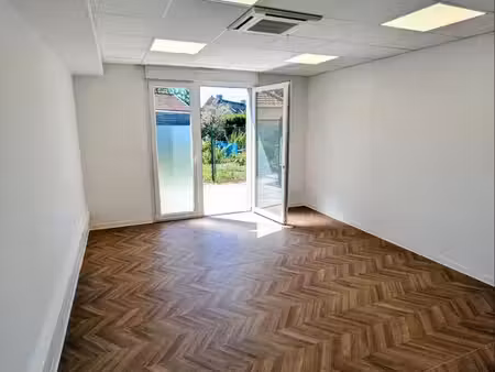 local professionnel - neuf - 61m2 - wahagnies
