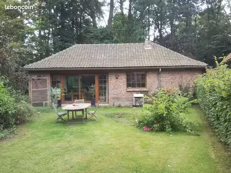 maison dans un havre de verdure  libre le 25/10/2026