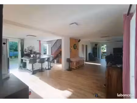 maison 144 m² (+80 m² hh)– jardin  studio indépendant fort rendement  dpe b