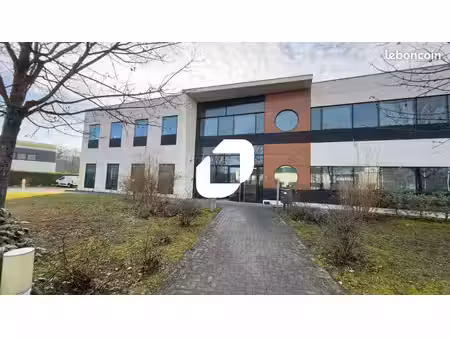 bureaux 125 m²