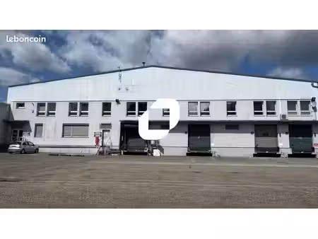 local industriel 5 644 m²