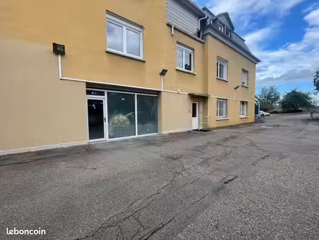 bureaux 65 m²