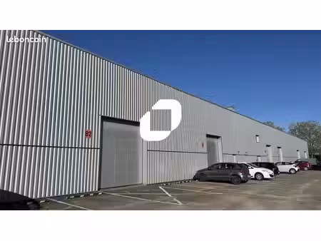 local d'activité 514 m²