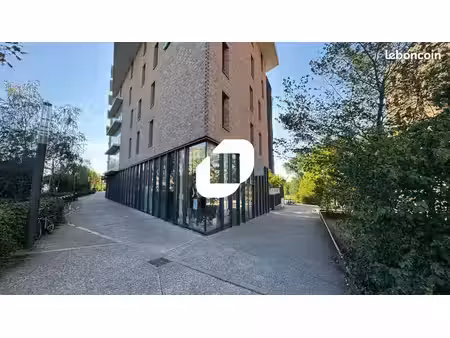 local commercial 312 m²