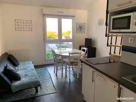 appartement très propre dans résidence calme et sécurisée