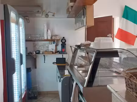 local commercial +murs