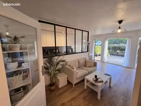 a vendre - appartement 3 pièces de 64 m² à vetraz monthoux