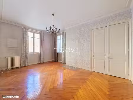 appartement 2 pièces 33 m²