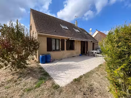 maison 7 pièce(s) 140 m2 2 mn etampes