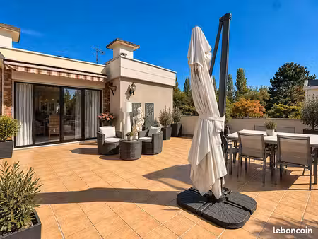 appartement 5 pièces 104 m²